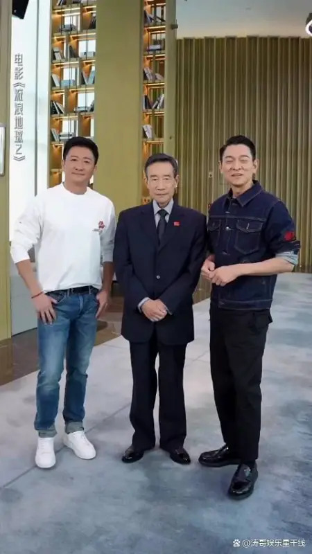 《流浪地球2》着眼当下，展望未来(流浪地球2谁演)